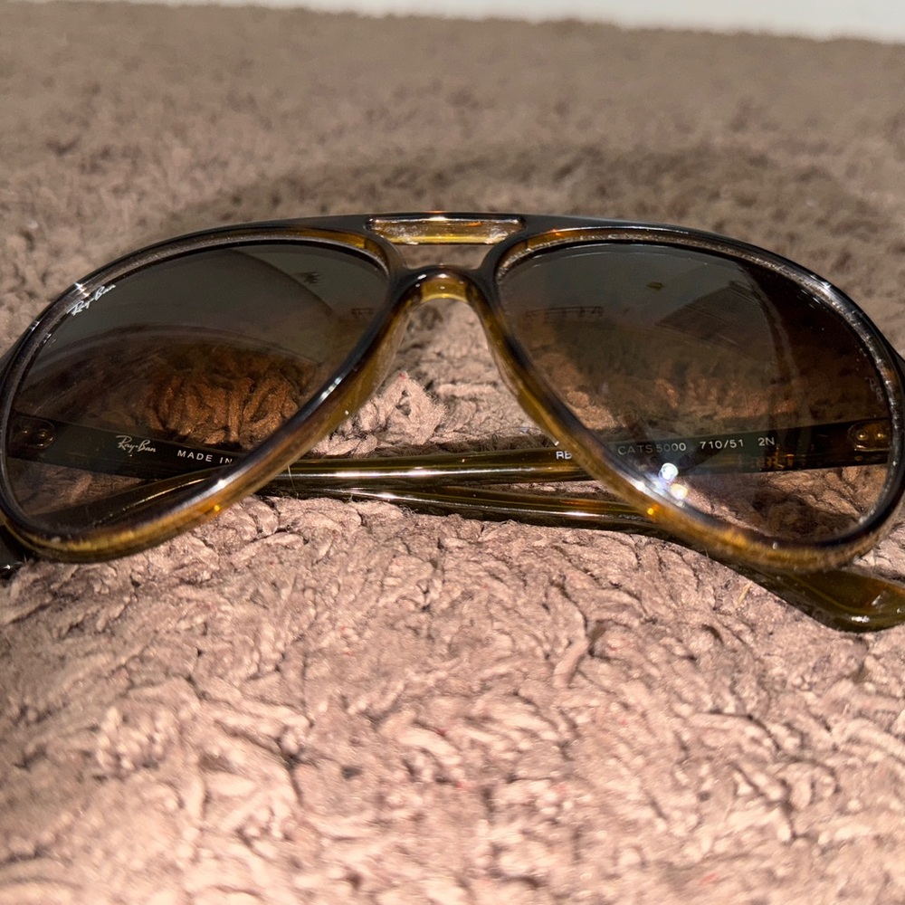 Ray-Ban Tortoise Shell Aviator Sunglasses